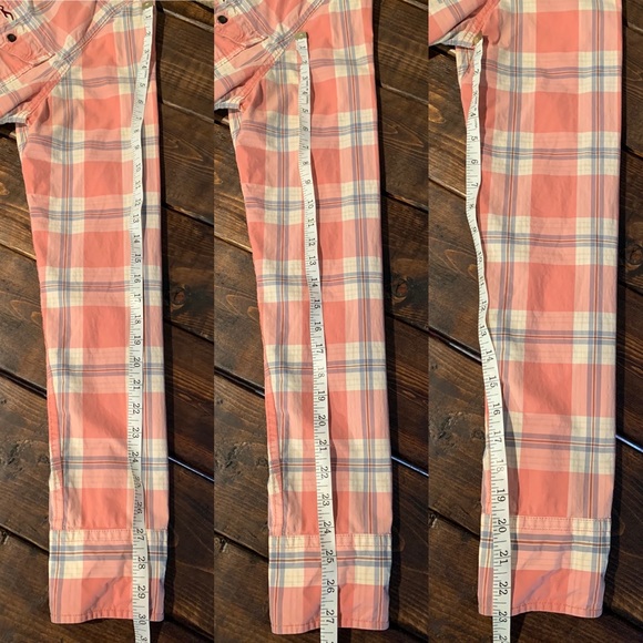 3/$30 - Hollister Pink Plaid Shirt Size Large - Picture 13 of 13